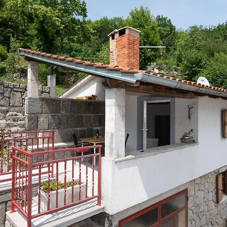 Idyllic House For Two